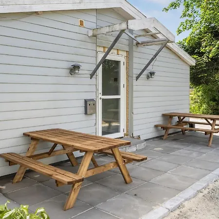 Lejlighed Awesome In Henne With Wifi And 1 Bedrooms *