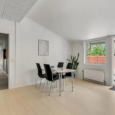 Awesome In Henne With Wifi And 1 Bedrooms Appartamento *