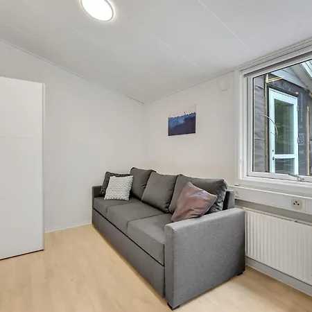 Awesome In Henne With Wifi And 1 Bedrooms * Henne Strand