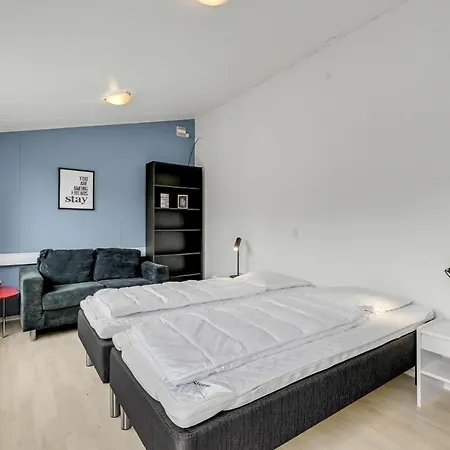 Lejlighed Awesome In Henne With Wifi And 1 Bedrooms